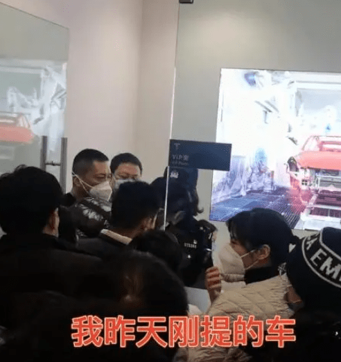 众车企推90天保价政策<strong></p>
<p>持币网</strong>，这波降价潮结束了吗？