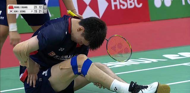 国羽又2人退赛<strong></p>
<p>安银</strong>，黄鸭兔年摘银！安洗莹翻身了，2-1逆转苦主山口茜