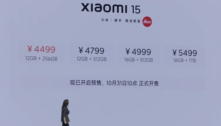 4499元起售！小米新款手机将全面支持苹果设备<strong></p>
<p>U米</strong>，网友：来抢苹果用户了