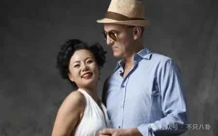 他们那么幸福恩爱<strong></p>
<p>U米</strong>，怎么突然离婚了……
