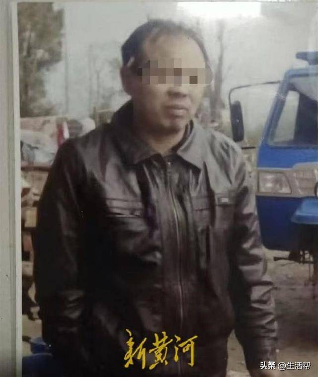 姐姐为亡弟追凶26年：雪天蹲守冻到手裂<strong></p>
<p>Abit</strong>，确认嫌犯后气得舌头咬出血又咽下