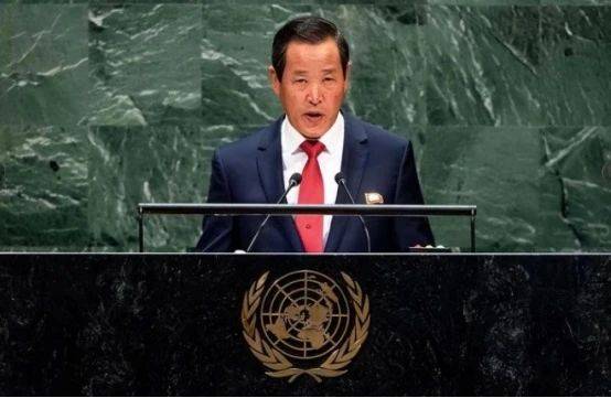 朝鲜1万士兵现身俄罗斯<strong></p>
<p>NegocieCoins</strong>，是美国预估的3倍！乌克兰传出投降声？