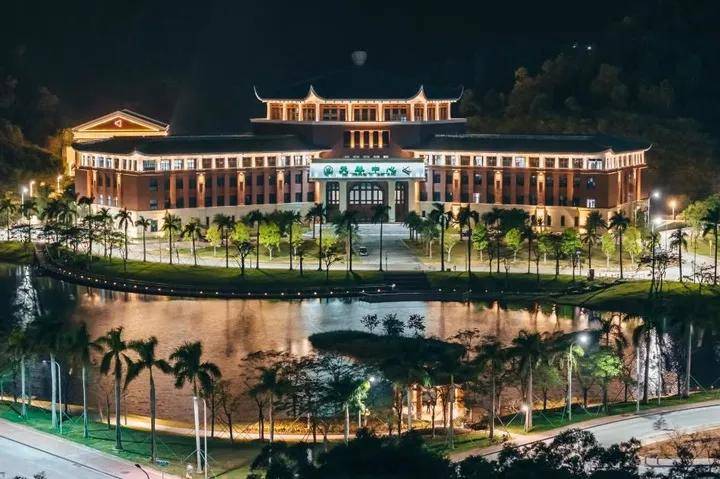 你好<strong></p>
<p>Fiery</strong>，中山大学！