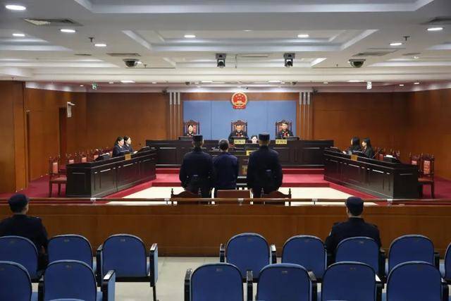 涉案超5200万<strong></p>
<p>Newdex</strong>！山东潍坊市综合保税区原党工委副书记、管委会主任徐洪吉一审获刑16年