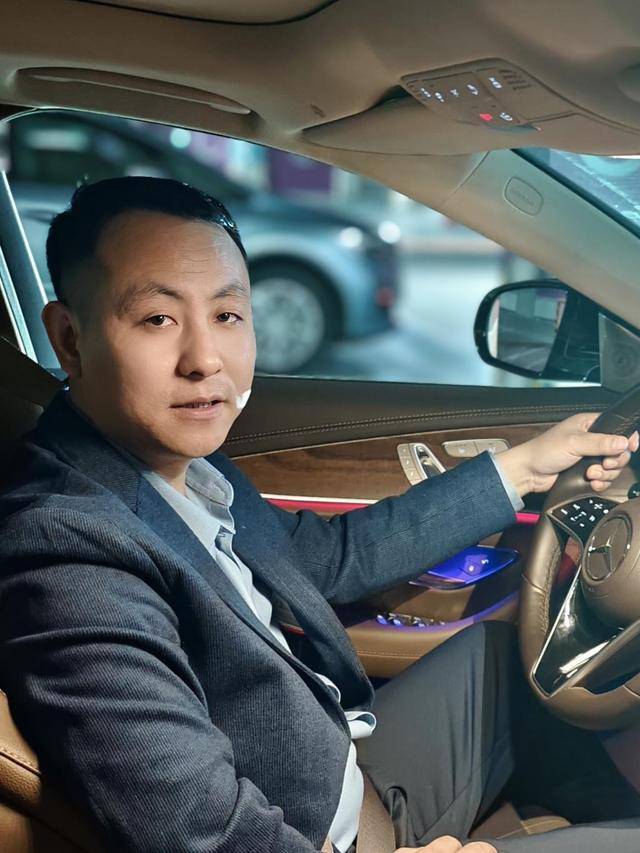 开着4家啤酒厂还跑网约车<strong></p>
<p>TuxExchange</strong>，青岛有群“非典型性网约车司机”