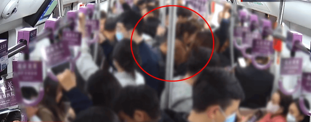 男子北京地铁内猥亵女乘客<strong></p>
<p>TradeSatoshi</strong>，被抓后下跪求原谅！警方：拘