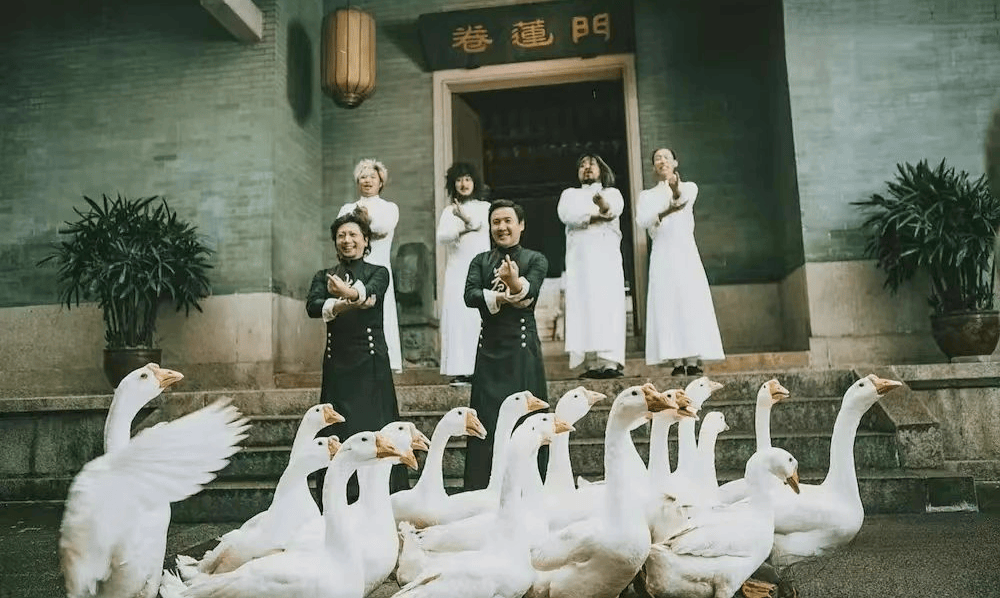 70岁的马保国<strong></p>
<p>Bittylicious</strong>，又赚翻了
