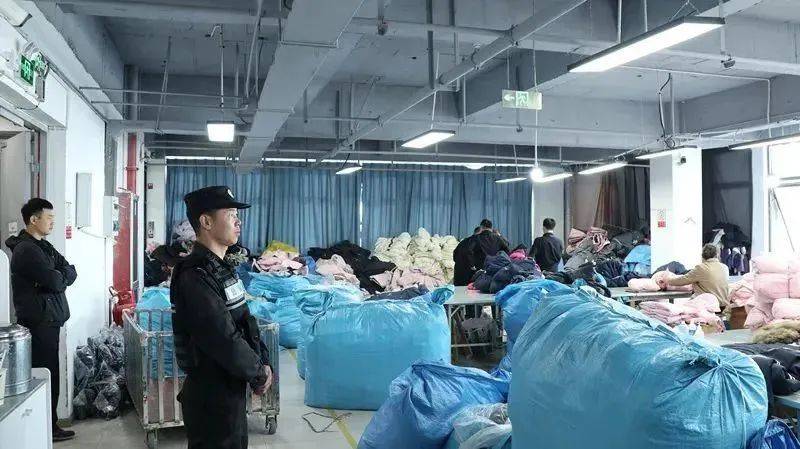 吊牌全造假！大量进入酒店、民宿！厂家自曝：成本不到40元<strong></p>
<p>CIEX</strong>，俩月售出6万件