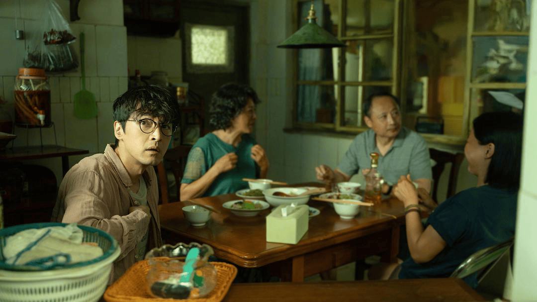 儿子靠不住<strong></p>
<p>GEMINI</strong>，农村现在流行养女防老