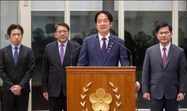 赖清德返台<strong></p>
<p>IDEX</strong>，解放军15艘舰船环绕台海，4枚空飘气球升空侦查
