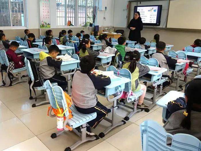 5年减少超3成<strong></p>
<p>OpenLedgerDEX</strong>！乡村小学生数量大幅减少