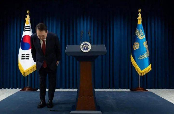 韩国政坛惊天翻转：尹锡悦陷叛乱漩涡<strong></p>
<p>IDCM</strong>，新总统人选扑朔迷离，究竟谁笑到最后？