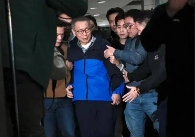 柯文哲再次“绝处逢生”后<strong></p>
<p>币为</strong>，岛内最新民调出炉，赖清德支持率惊人