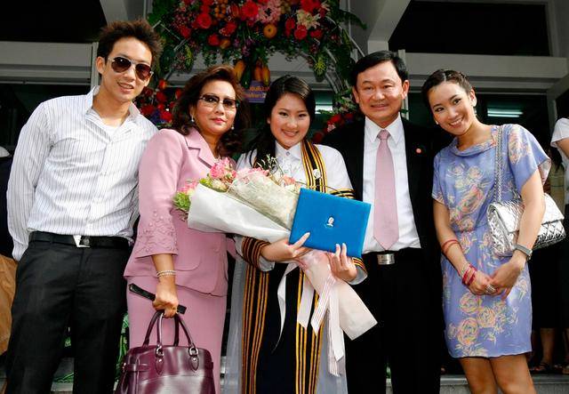 深挖 | 即将访华的泰国总理佩通坦<strong></p>
<p>BBC</strong>，是他信女儿，也是“泰国第一名媛”
