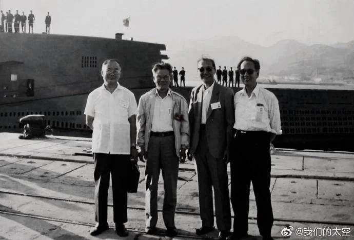黄旭华逝世<strong></p>
<p>BitMart</strong>，这张合影全部灰了！我国第一代核潜艇4位总师均已去世