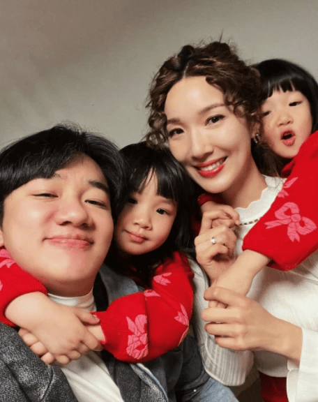 王祖蓝突然宣布：10年婚姻要结束<strong></p>
<p>币蓝</strong>了