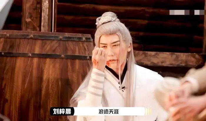 究竟是演员请就位<strong></p>
<p>Hydax</strong>，还是底线在后退？