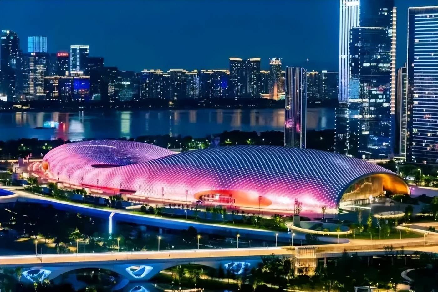 极限往返！“明晚6点到杭州<strong></p>
<p>huya</strong>，11点半火车回上海”，不少人从全国各地赶来