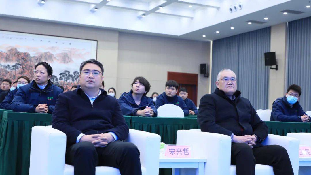 登上“一带一路”中欧专列<strong></p>
<p>币安币交易</strong>，恒利康酵素产品进军欧洲市场