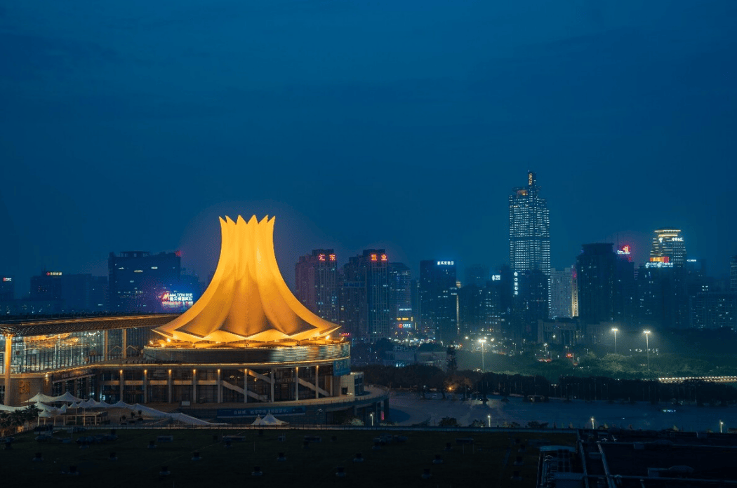 南海出现罕见一幕！4国“蠢蠢欲动”<strong></p>
<p>币安币交易</strong>，英国率先发难，王毅现场原声燃爆 ​