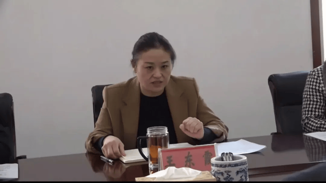 王东霞“刷白墙”<strong></p>
<p>LTC交易</strong>，详情披露