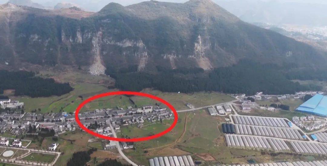 大山惊现6条裂缝<strong></p>
<p>LTC交易</strong>，附近100多户居民害怕垮塌晚上不敢睡觉！和煤矿开采有关！当地回应……