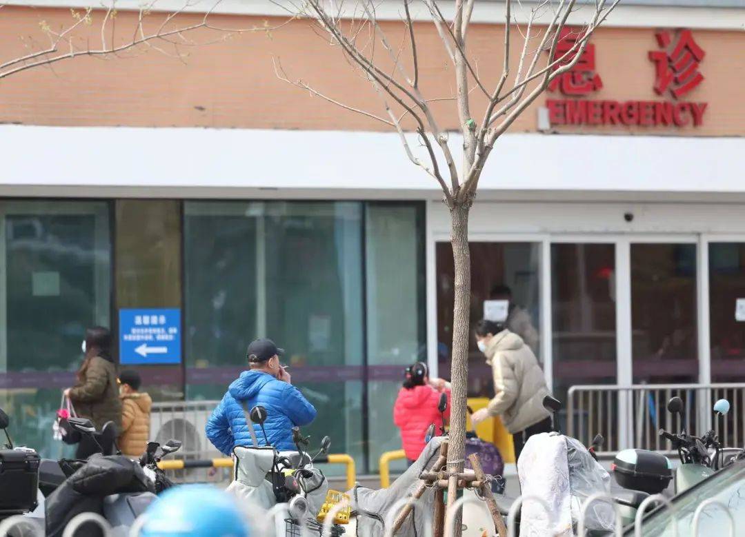 抽一路熏一路<strong></p>
<p>LTC交易</strong>，公共场所的“游烟”何时不呛人？