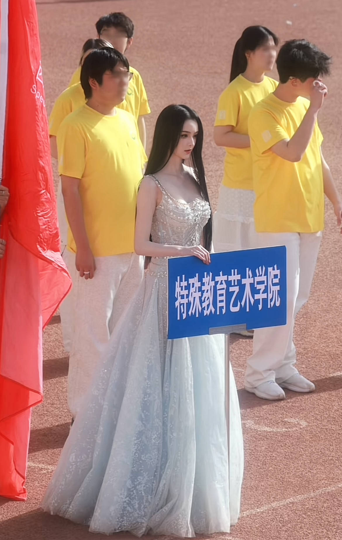 西安美院听障女大学生发文回应“美得不真实”质疑：残疾不是剧本<strong></p>
<p>币安交易所</strong>，AI脸也不是焦点