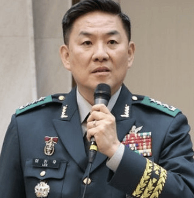 尹锡悦内乱案再添新证：被指通过秘密手机下令“<strong></p>
<p>泰达币交易所</strong>我可以第二次甚至第三次戒严”