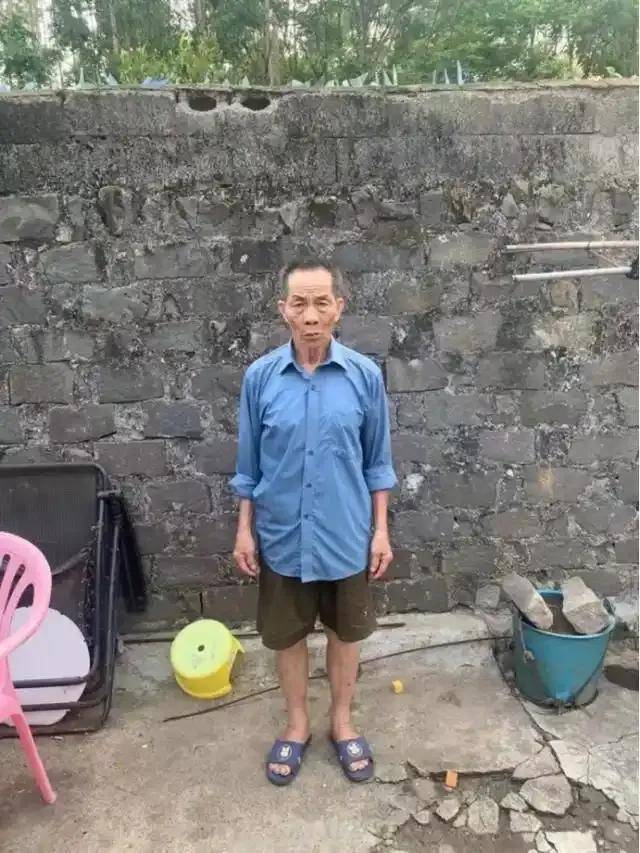 七旬老人持刀救孙伤人获刑<strong></p>
<p>DOT交易所</strong>，改判无罪后申请国家赔偿