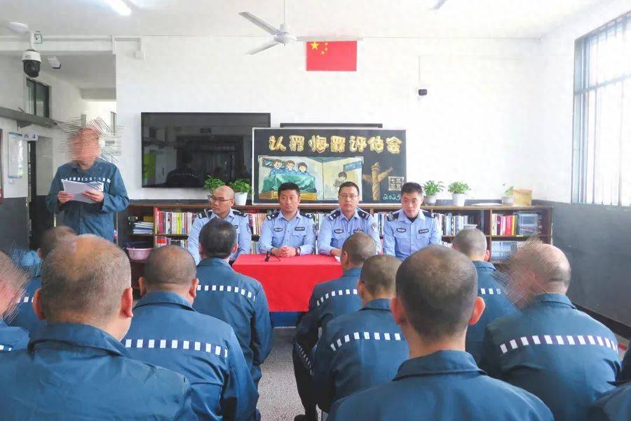 男子在上海监狱服刑11年<strong></p>
<p>DOT交易所</strong>，出狱前才得知两位家人已病逝...极大生活困境，他深深担忧→