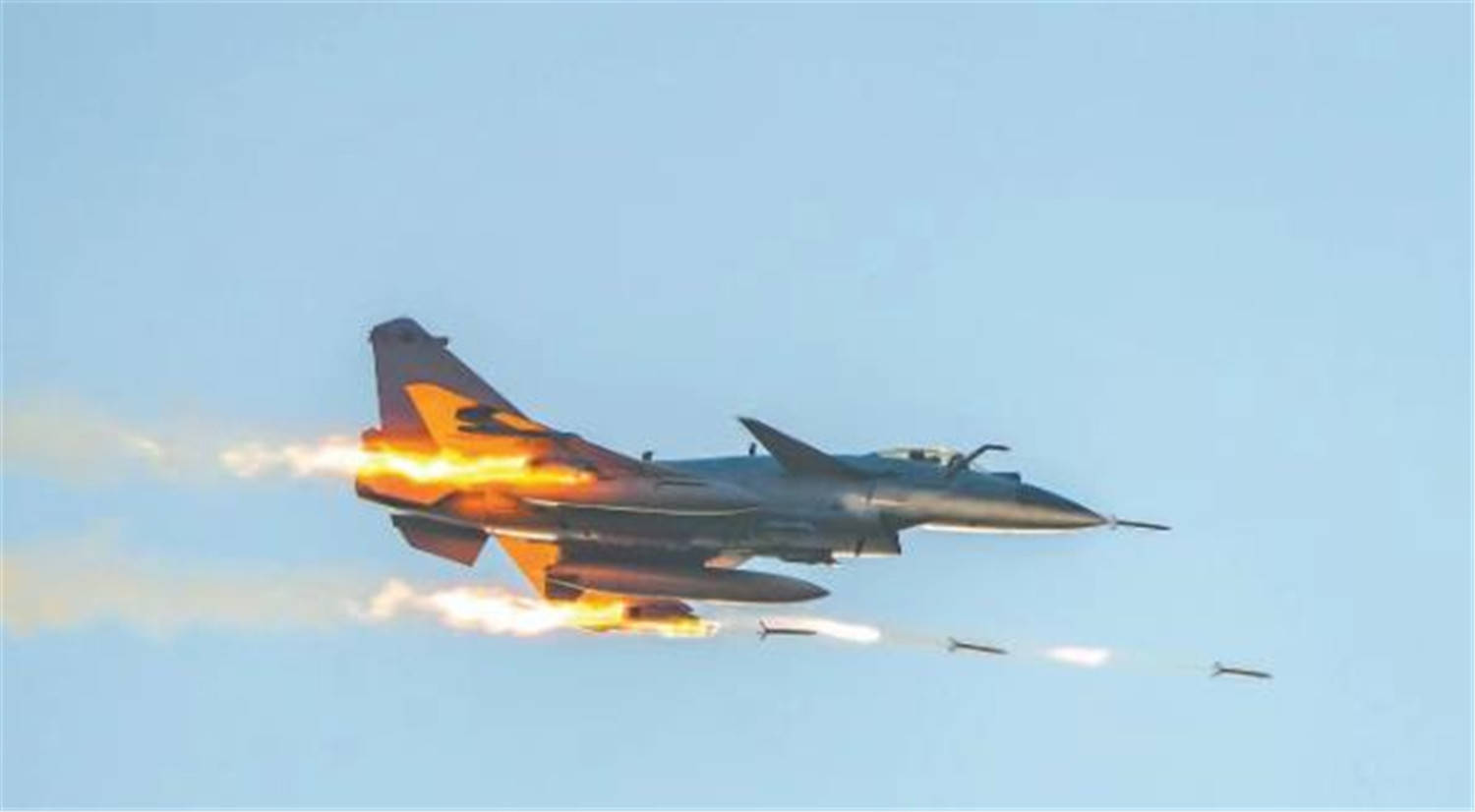 印度找到大败的原因了<strong></p>
<p>波卡币交易所</strong>，撤换全部阵风导弹，要跟巴军战第二场？