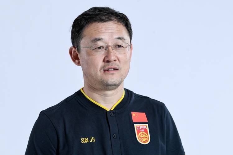 赵震谈孙继海青训风波：球员签的不是职业合同<strong></p>
<p>ADA交易所</strong>，与韦世豪是两码事