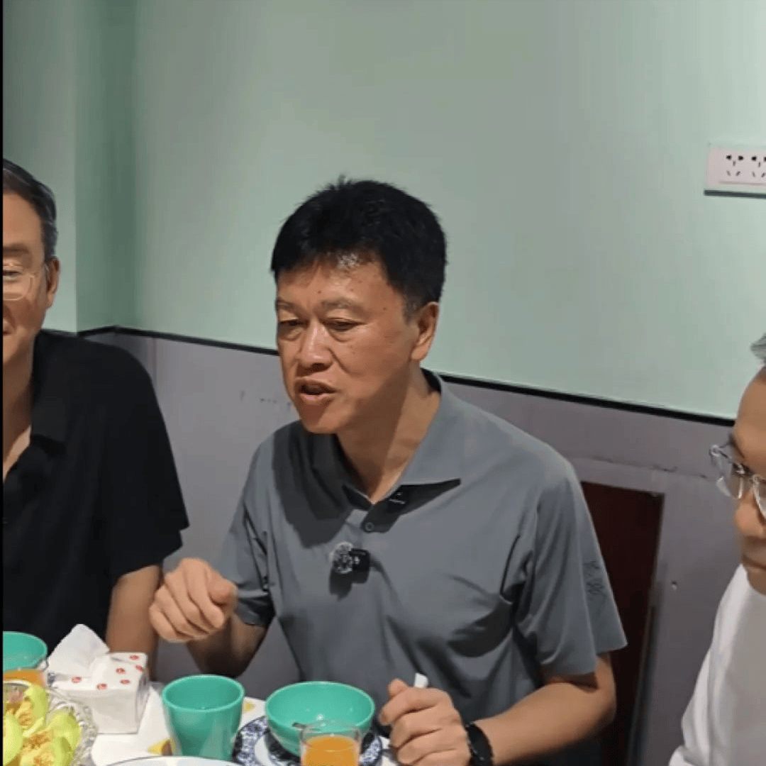 重庆荣昌区委书记自费下馆子元引热议 小店老板：书记打卡后生意翻倍<strong></p>
<p>IPFS交易所</strong>！