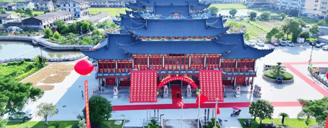 温州一李姓孩子考上北大<strong></p>
<p>以太坊交易app</strong>，当地在李氏宗祠大办仪式，还“惊动了宗族长老”，当地回应
