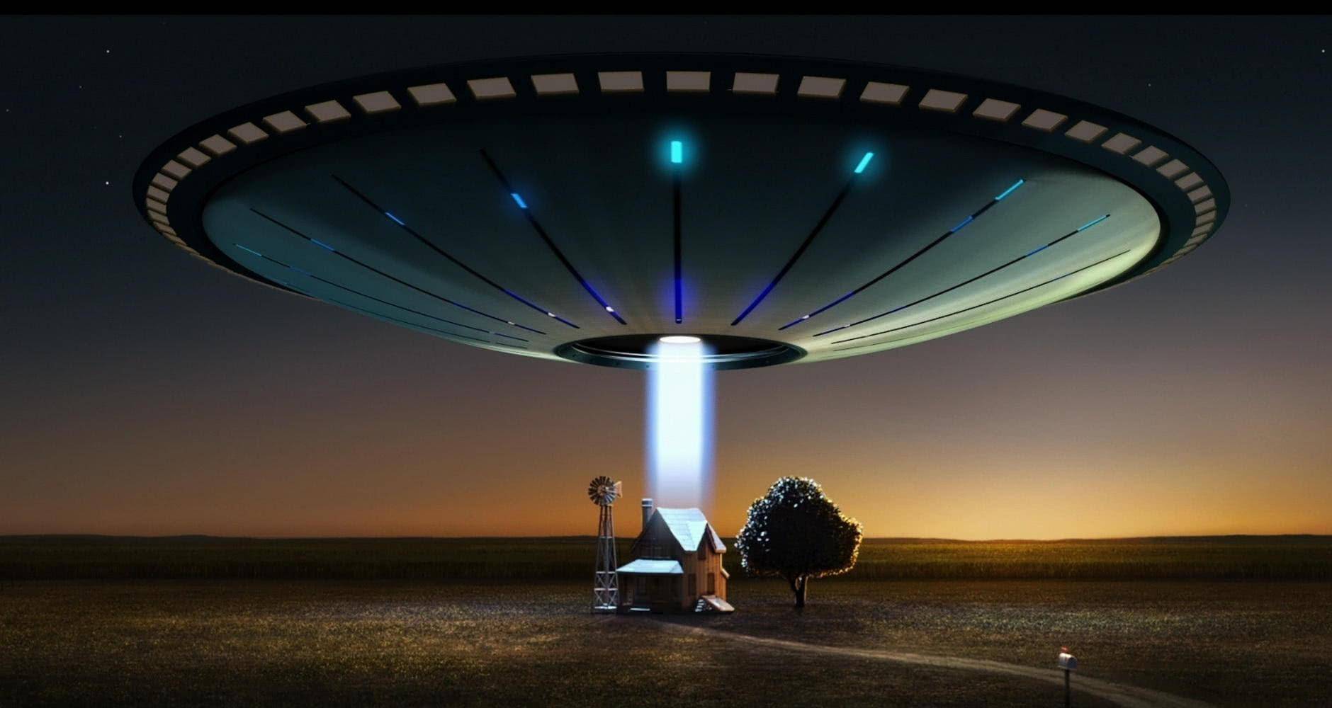 UFO(ufo全称英语)