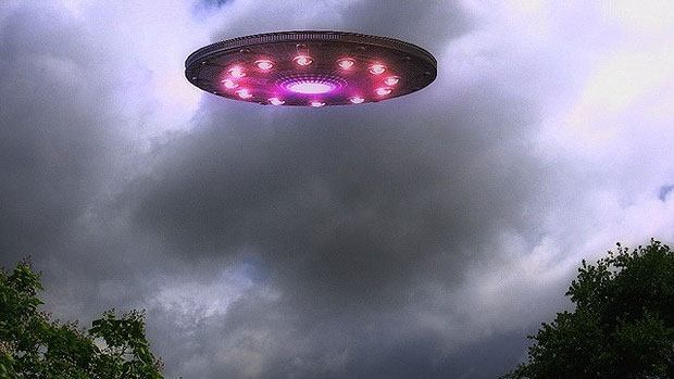 UFO(ufo全称英语)